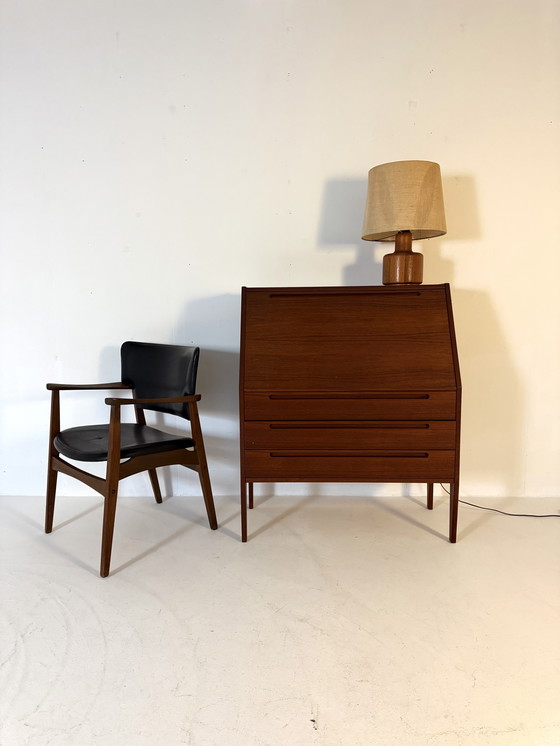 Image 1 of Lampe de table vintage en teck, Bestform '70