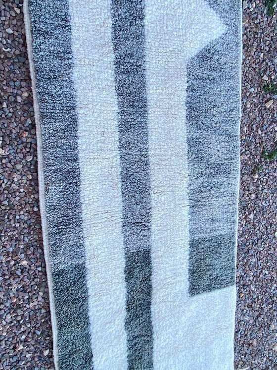 Handgefertigter Läufer 400cm x 70cm – Teppiche & Läufer, Wolle (photo 3 of 8)