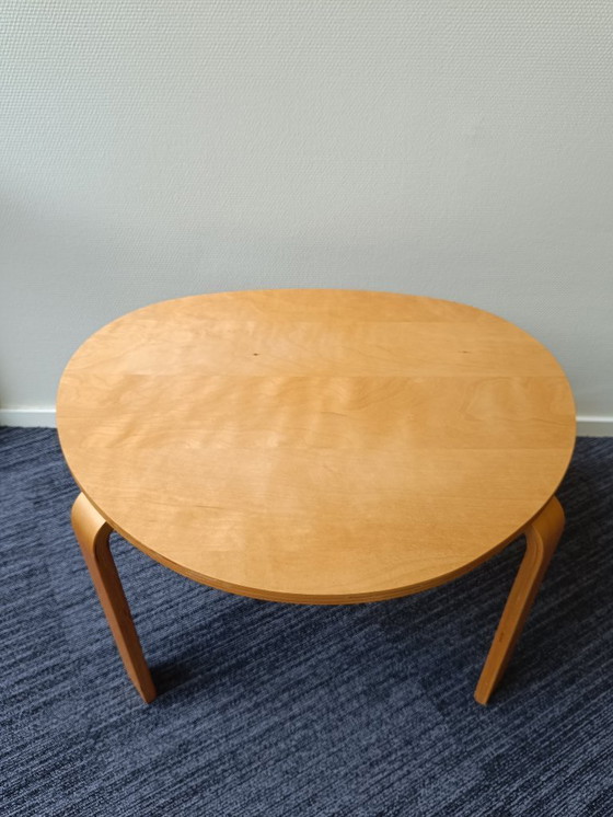 Image 1 of Vintage - Ikea - Deux ensembles de tables basses et tables d'appoint Svalsta - Style Alvar Aalto - Suède - 1999