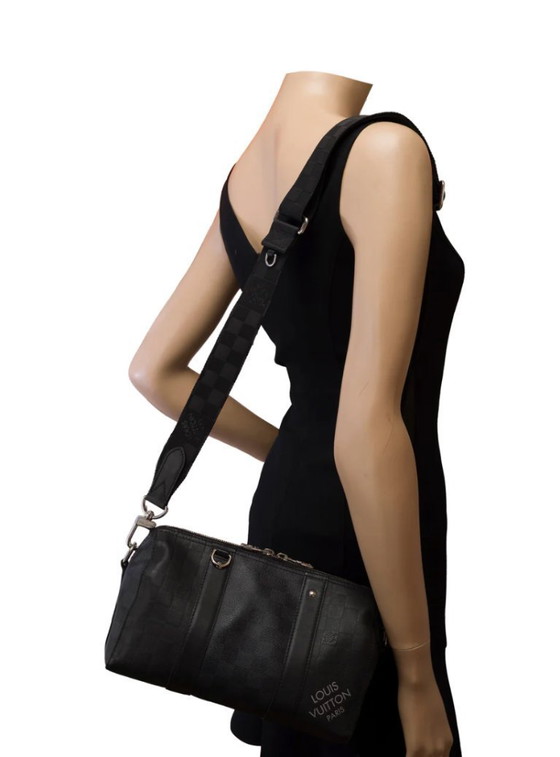 Image 1 of Sac LOUIS VUITTON Keepall XS en Toile Noir - 103431 Precio de venta