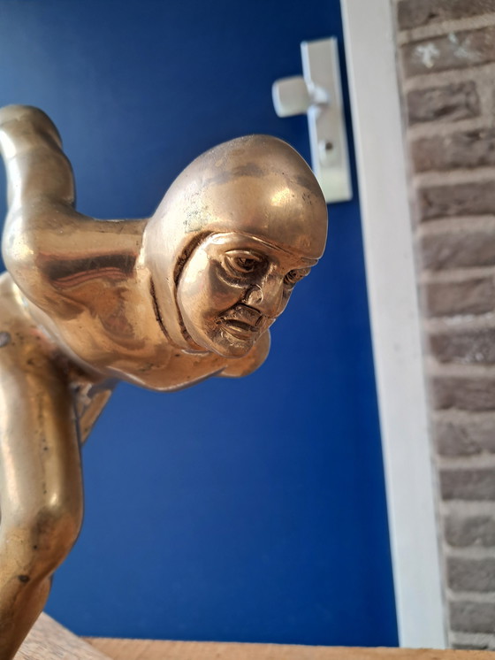 Image 1 of 2 Bronzen beelden van schaatsers 28 en 17 cm hoog