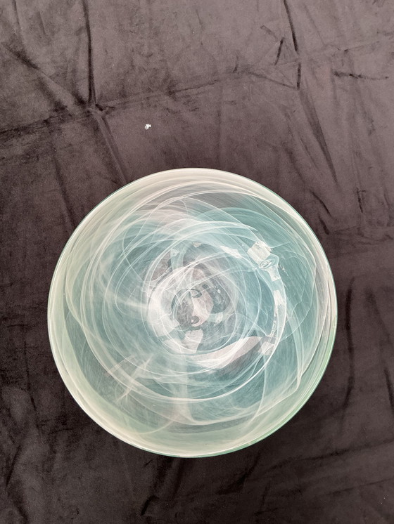 Image 1 of Turquoise and white bowl from Leerdam.