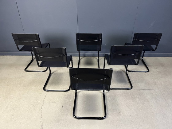 Image 1 of Ensemble de 6 chaises de salle à manger cantilever années 1980