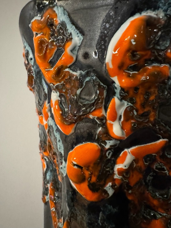 Orangene Fat Lava Vase 60er Jahre, Vasen, Keramik, Schwarz (Foto 12 von 15)