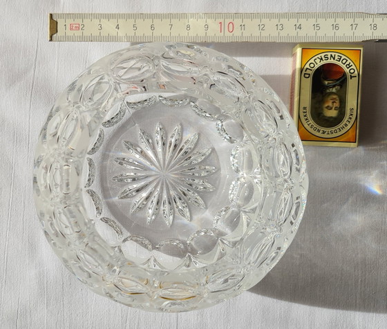 Vintage Nachtmann lead crystal sphere vase, heavy, "Angelique" series, Ø 13.5cm, crystal lens cut, star (photo 9 of 15)