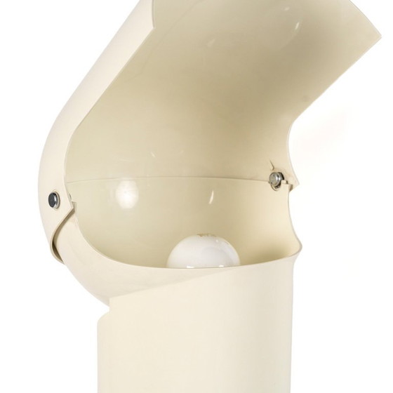 “Pileo” Floor Lamp by Gae Aulenti for Artemide, 1972 – Lighting, Plastic (photo 9 of 11)