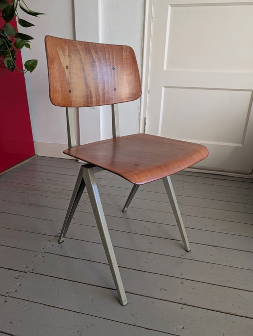 Sedia da pranzo Galvanitas S16 – Vintage – Grigio cemento – Schienale e seduta marroni