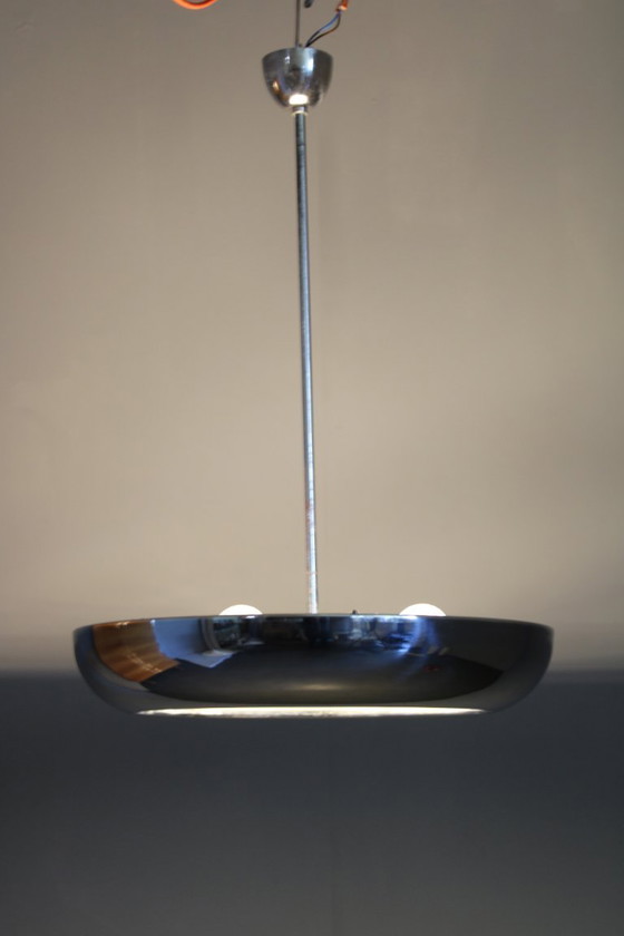 Image 1 of 1930 Bauhaus / Functionalist Verchroomde Kroonluchter "UFO" van Josef Hurka voor Napako, Tsjecho-Slowakije
