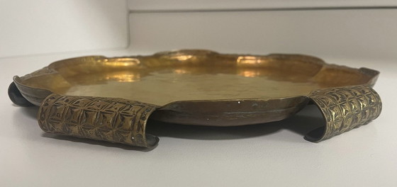 Image 1 of Georg Mendelssohn (1886-1955) piatto da portata Jugendstil in rame martellato 1921