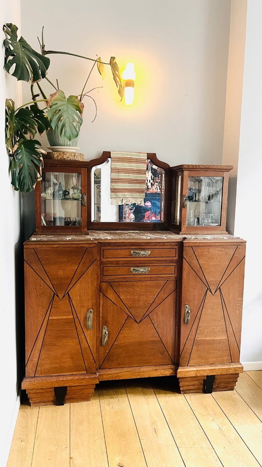 Buffet-/Vitrinenschrank im Art-Deco-Stil mit viel Stauraum, geschliffenem Glas und Spiegel