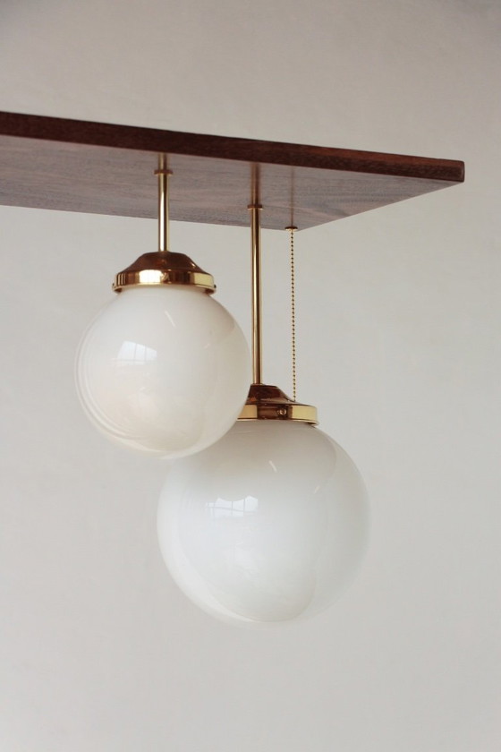 Image 1 of Divisorio per ambienti illuminato - Noce e ottone