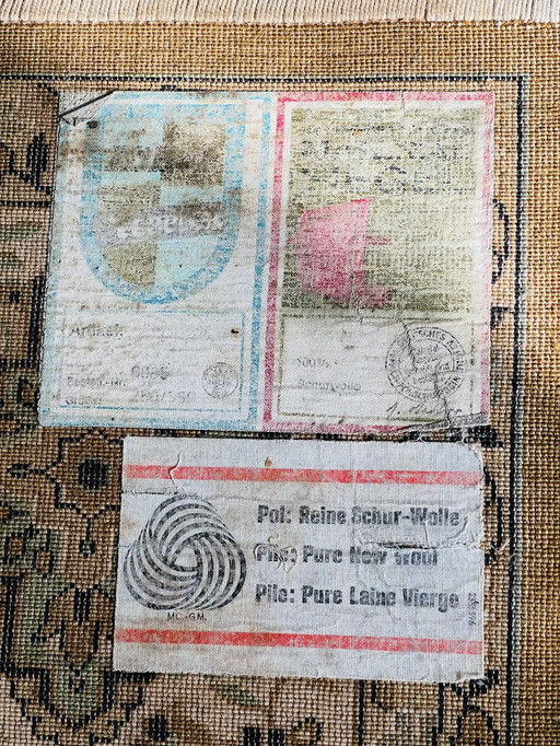 Tapis persan 100% laine vierge 250x365