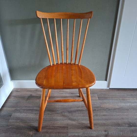 Ercol Windsor Stoel Model 400, Designed by Lucian Ercolani – Eetkamerstoelen, Wood (photo 3 of 9)