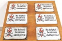 Enamel warning sign skull