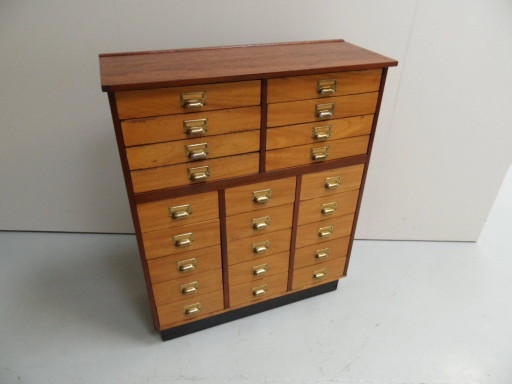 Classeur vintage en acajou avec tiroirs – ladekasten, Wood