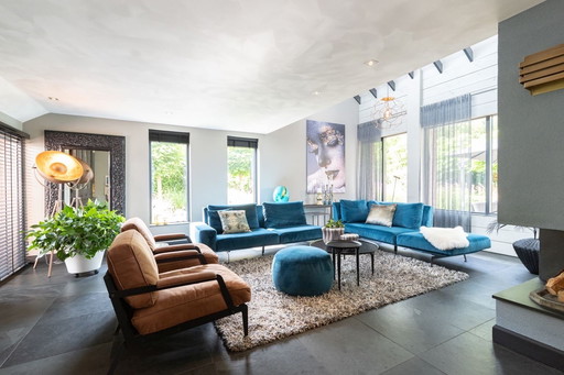 Kunstfotografía vrouw zwart goud 1,80 x 1,20 en aluminio, mate uitstraling geen reflectie op metal 