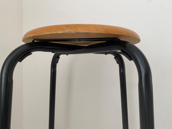 Image 1 of Industrieel Vintage Krukje – Mullca stijl – hout  & metaal