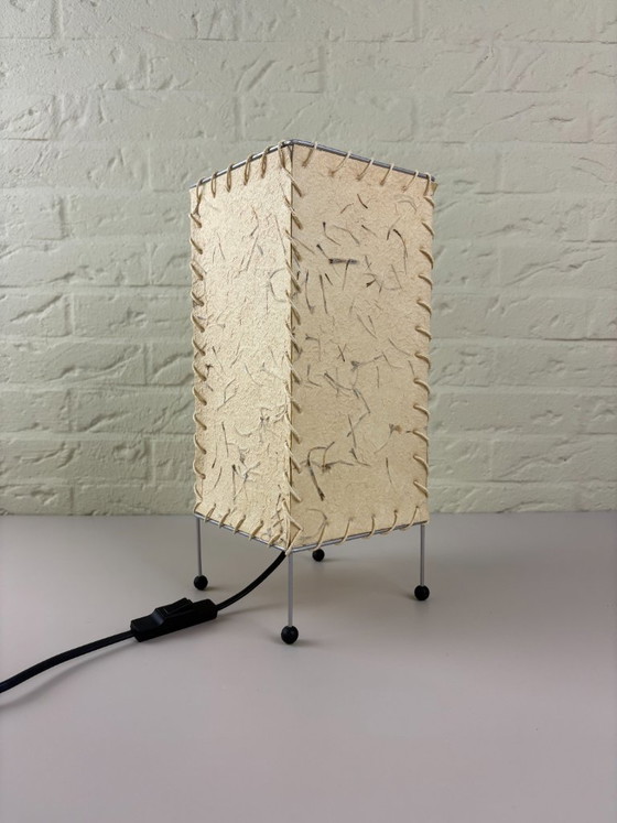 Image 1 of Lampe de table en papier Japandi par Tarogo – 1980