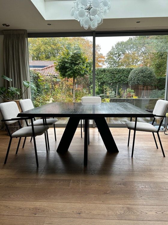Piet Boon IDS table de salle à manger 160x160, Tables de salle à manger, Bois, Noir (photo 4 sur 5)