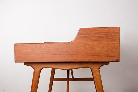 Image 1 of Bureau Danois en Teck, Modèle 56, par Arne Wahl Iversen pour Vinde Mobelfabrik 1960