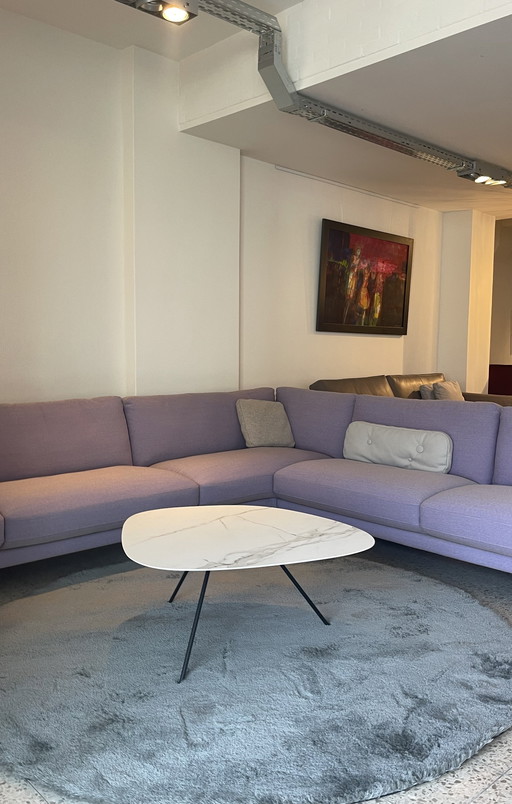 Leolux Couchtisch 4 Ecken Liliom Keramik