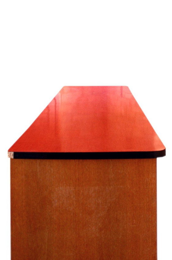 Vintage 1950s wood and pink fuchsia and black Formica sideboard, 130x50x100cm – Metal (photo 7 of 19)