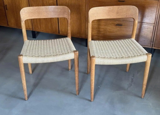 Ensemble de 2 chaises de salle à manger Niels Otto Moller / Møller modèle 75, années 1950