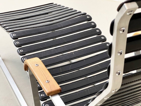 Image 1 of Edizione speciale del Marcel Breuer Liege 1096 di Anzelmo Aducci per Officina del Metallo, anni '90