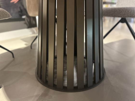 Siena ø130 x Al 76 cm – Best Basics, Mesas de comedor (photo 4 of 4)