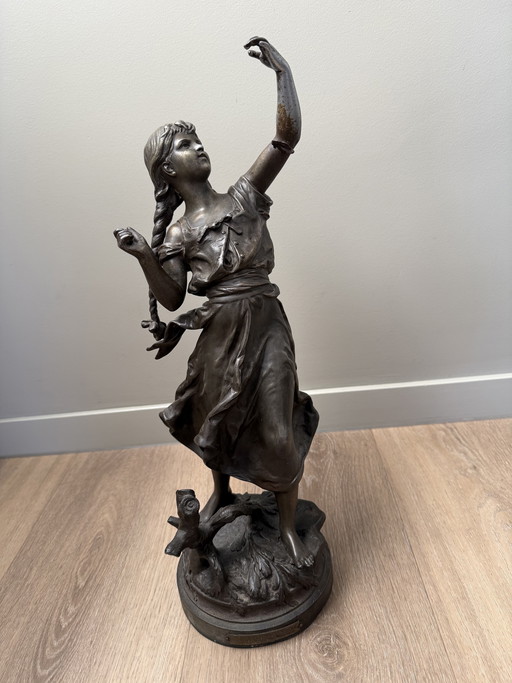 Zamac sculpture by the French sculptor Hyppolyte François Moreau.