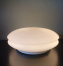 Plafonnier vintage en verre opalin UFO Raak Amsterdam