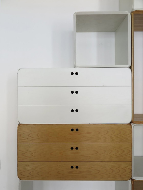 Two-tone modular Bookcases Samara by Derk Jan De Vries for Maisa, Italy, 70s, 8-piece set, White (photo 9 of 23)
