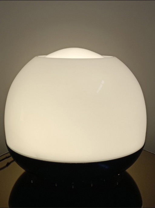 Lampe Platea par Ferrari et Mazzucchelli pou Artemide 1965