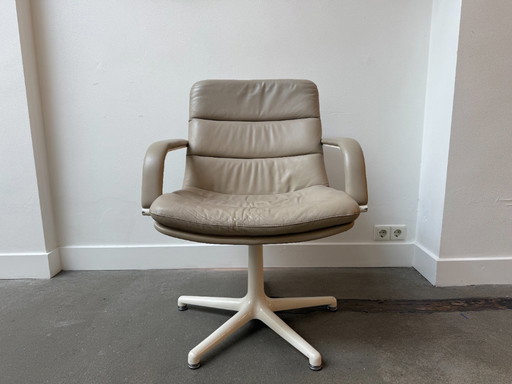 Unique conference/office chairs - Artifort