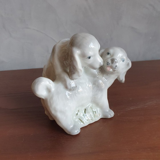 Image 1 of Vintage Puppies Spaans Porselein van Sanbo uit de Jaren 80