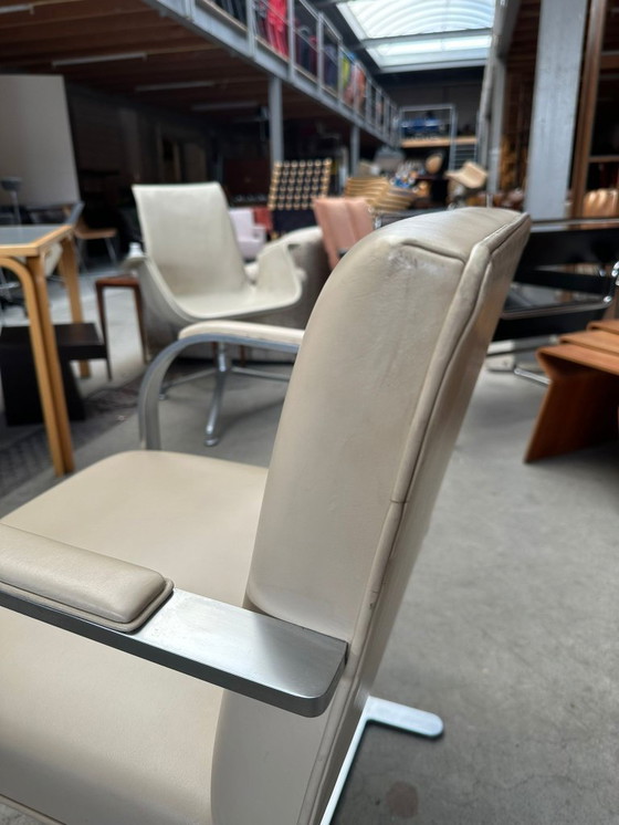 Image 1 of Sedia Knoll Brno in pelle bianco sporco