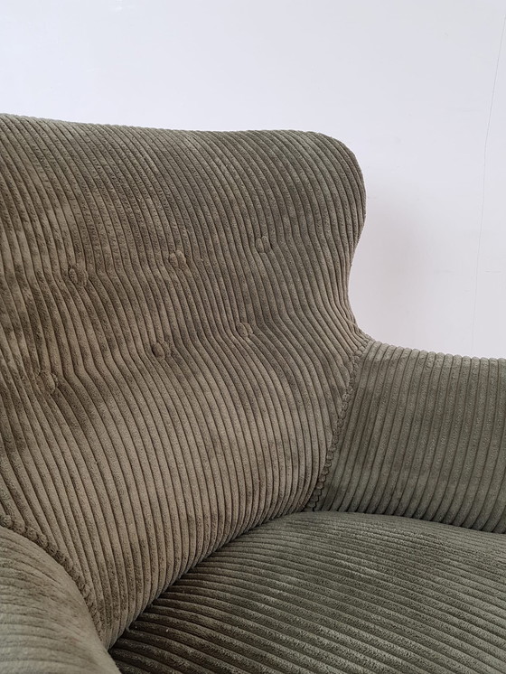 Image 1 of Fauteuil Artifort Vert | Tissu côtelé vert Nouveau