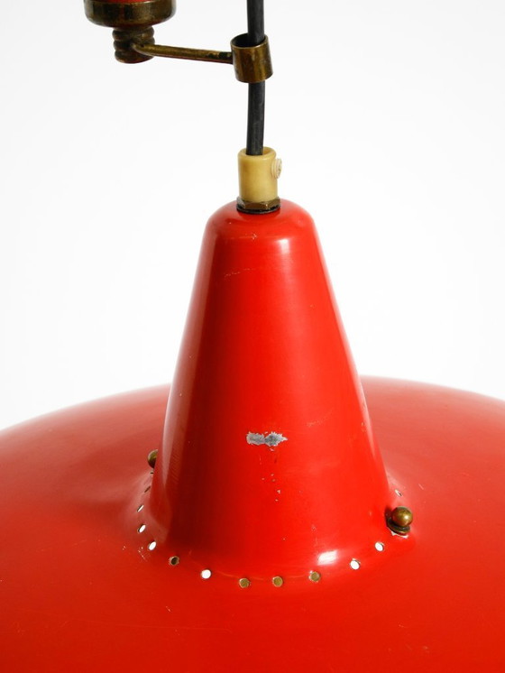 Image 1 of Pendelleuchte aus rotem Aluminium im Mid-Century-Modern-Stil, höhenverstellbar, Italien, 1950