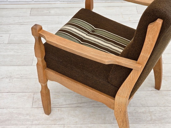 Image 1 of Sillón danés de los años 70, tapizado original de lana a rayas, madera de roble tallada.