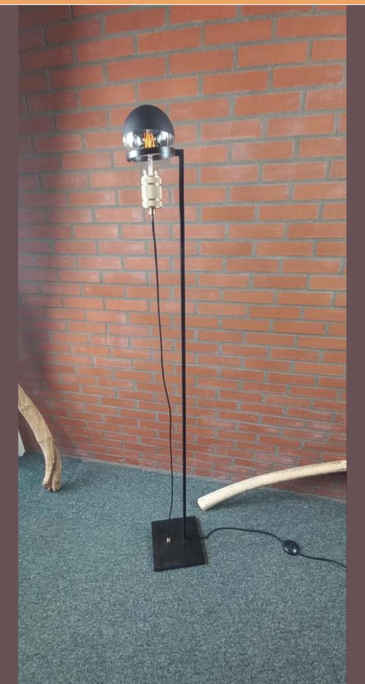 Stehlampe Ottelien Lucide