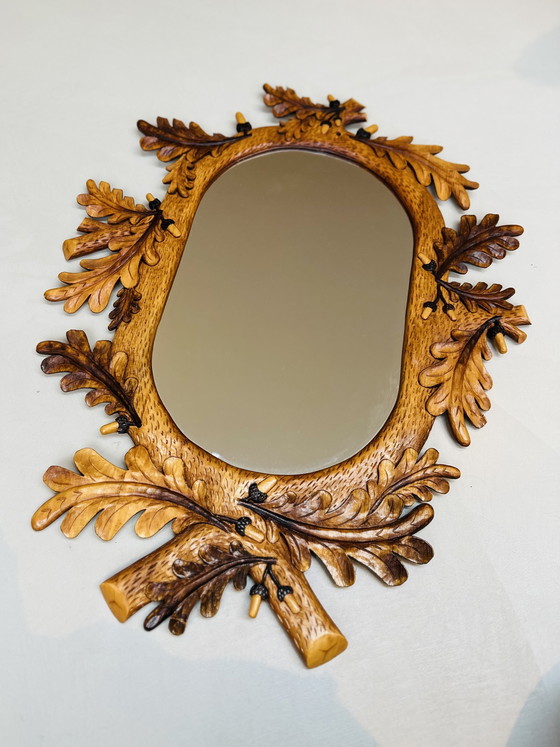 Image 1 of Grande specchio della Foresta Nera – legno intagliato a mano – anni '50/'60 – 75 cm