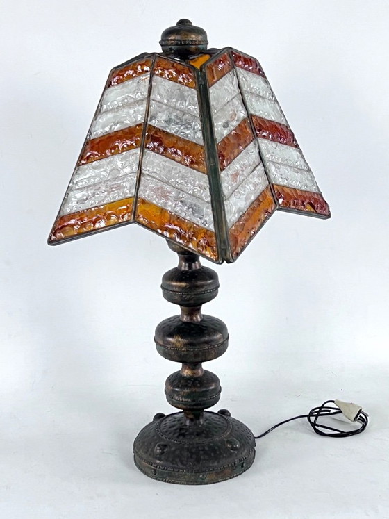 Image 1 of Monumentale, brutalistische Tischleuchte aus dickem Glas und Metall von Longobard. Italien, 1970er Jahre.