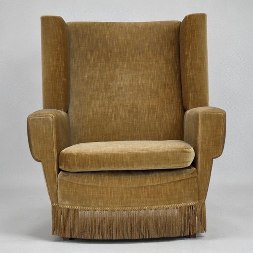 Deense fauteuil met hoge rugleuning uit de jaren 70, bekleed met honinggeel meubelvelours.
