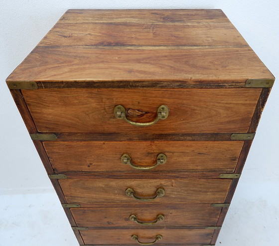 Image 1 of Commode de campagne haute du XIXe siècle, vers 1880.