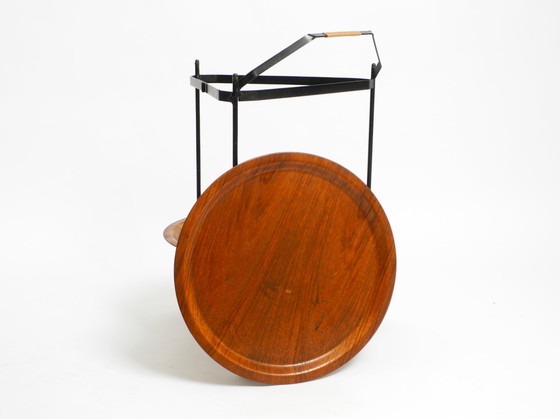 Image 1 of Schöner klappbarer Mid-Century Modern Servierwagen mit abnehmbaren Teak Pagholz Tabletts