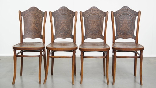 4 x Antique Jacob and Josef Kohn bentwood design Thonet chair from early 20th century