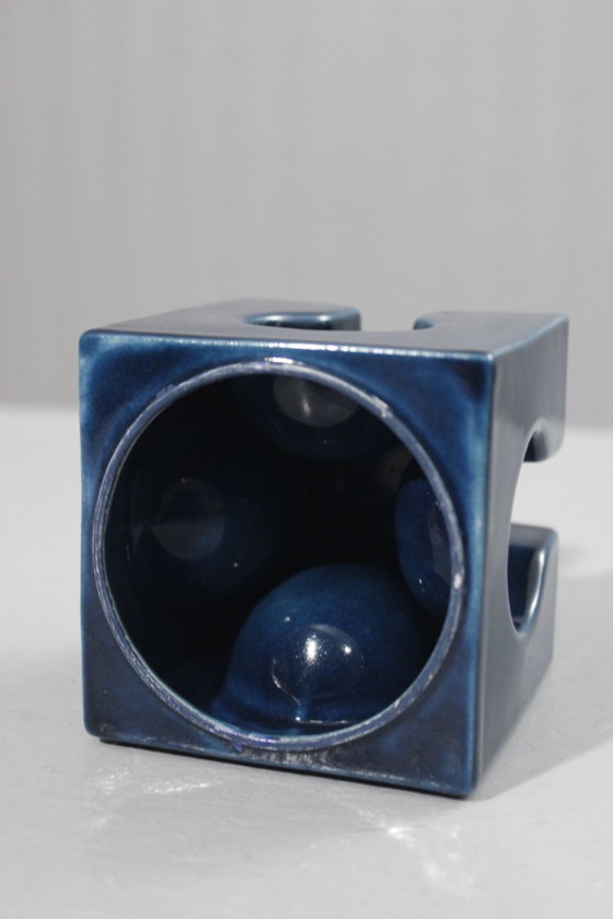 Image 1 of Franco Pozzi para Pierre Cardin - Serie de diseño cerámico "Medio ambiente", 1968