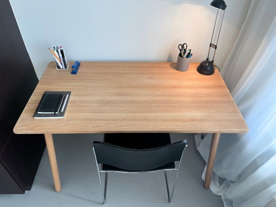 Image 1 of Scrivania Georg in massello di rovere di Skagerak / Fritz Hansen 120×65 cm