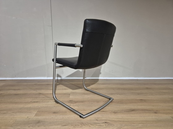 Image 1 of 4 sillas de comedor Henders and Hazel - Negras - Cuero - Diseño