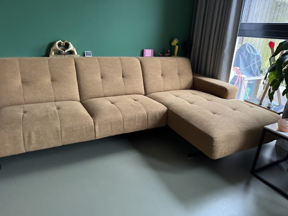 Image 1 of Montel Traffic hoekbank en mosterdgeel goud 